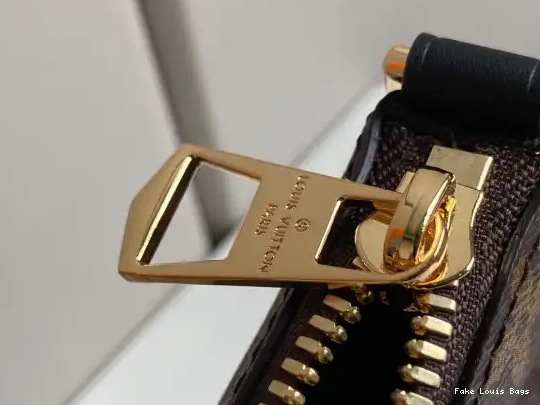 Fake Louis Bags VUITTON LOUIS ODEON 0617